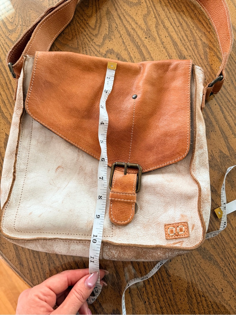 BED|STU Venice Beach Crossbody Bag | Nectar Lux Tan Rustic Leather - Picture 8 of 13